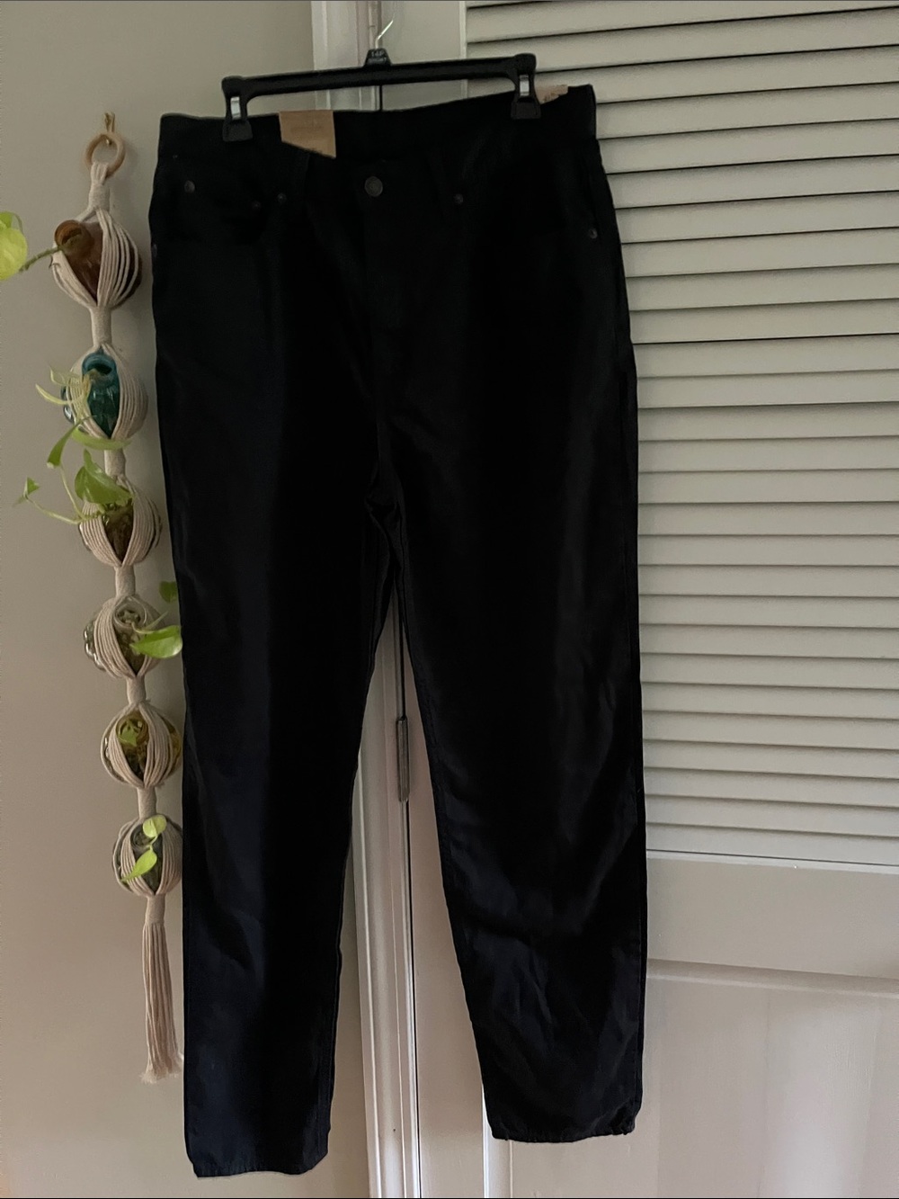 Levi's Women's Black Straight-Leg Jeans